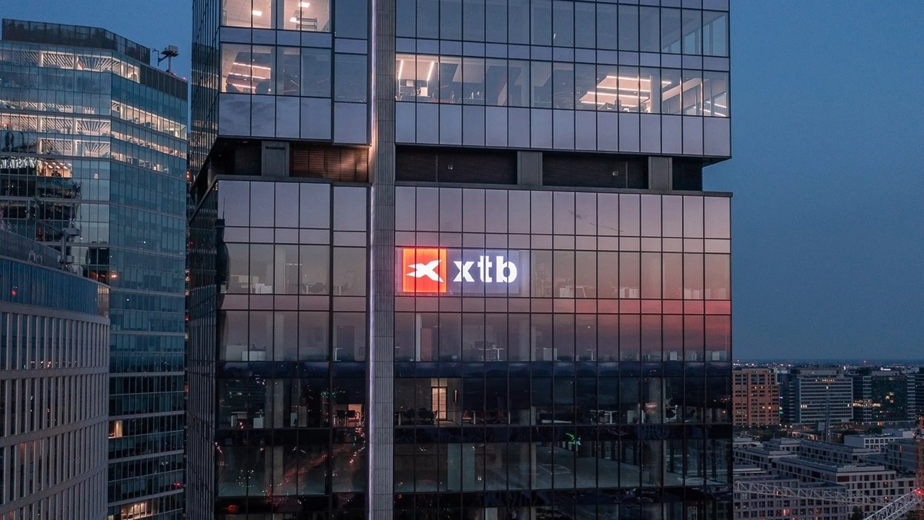 Economía/Finanzas.- El bróker XTB supera el millón de clientes a escala global