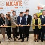 Acto de presentación de las nuevas rutas aéreas de EasyJet en Alicante.