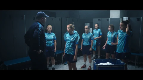 “La Academia”, un baño de fútbol y realidad