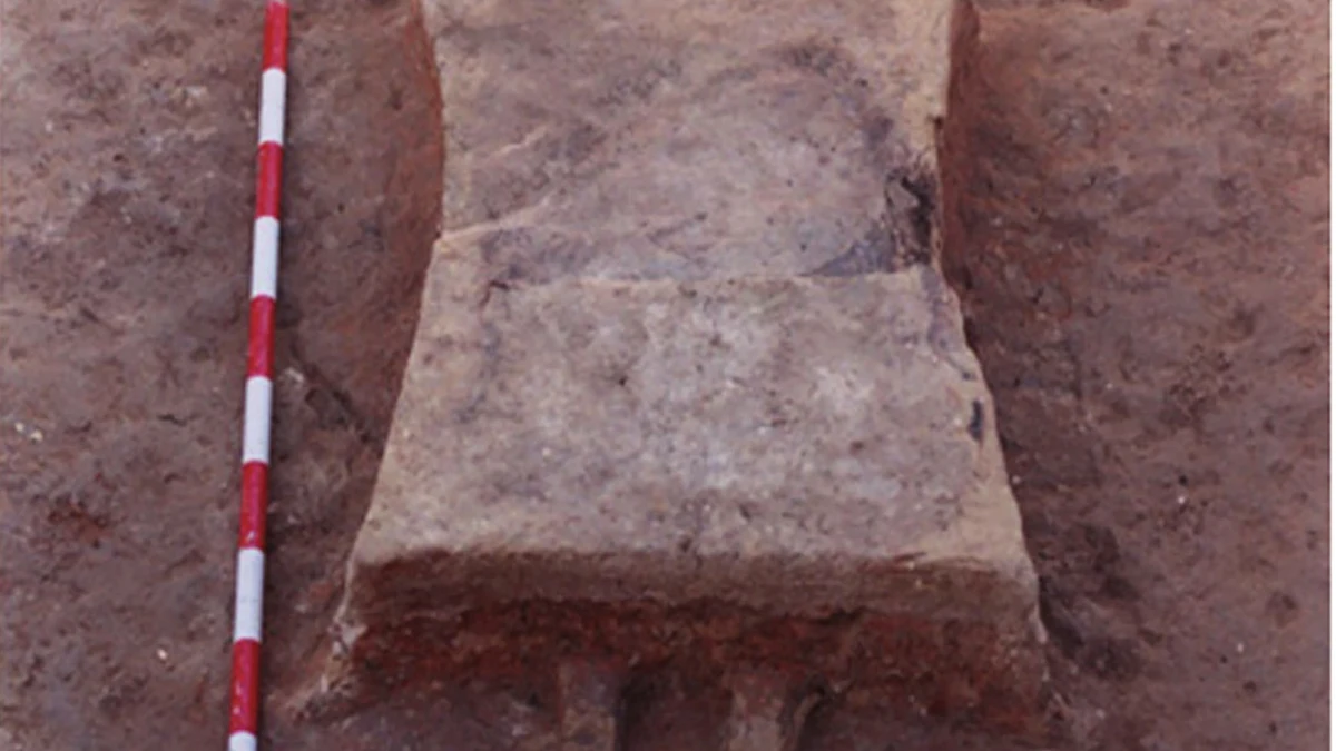 Una investigación del altar fenicio de Caura confirma la “sacralidad” de la pieza y su diseño de “piel de toro”