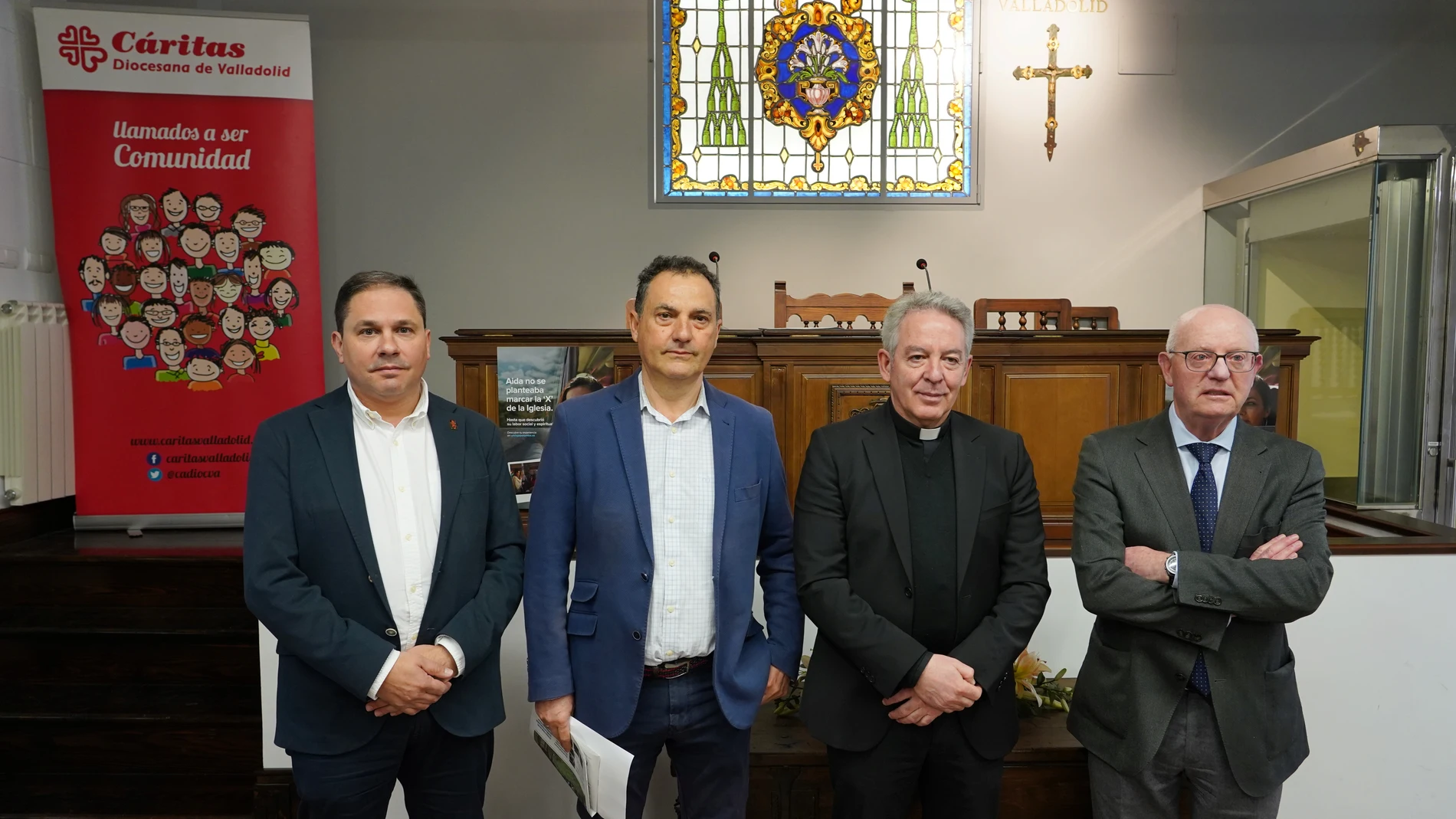 El vicario general de la Archidiócesis de Valladolid, Jesús Fernández Lubiano; el ecónomo, José María Conde, y el director de Cáritas Diocesana de Valladolid, Guenther Eduardo Boelhoff, informan sobre la campaña de la renta XTantos y los datos económicos de la Iglesia de Valladolid