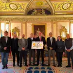 El alcalde de Segovia, José Mazarías, y y el concejal de Deportes, Jesús Garrido, han recibido a los componentes del Comité evaluador de la candidatura