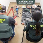 La Guardia Civil desmantela un grupo criminal formado por 16 personas presuntamente relacionadas con 52 robos y hurtos cometidos en San Javier y Los Alcázares