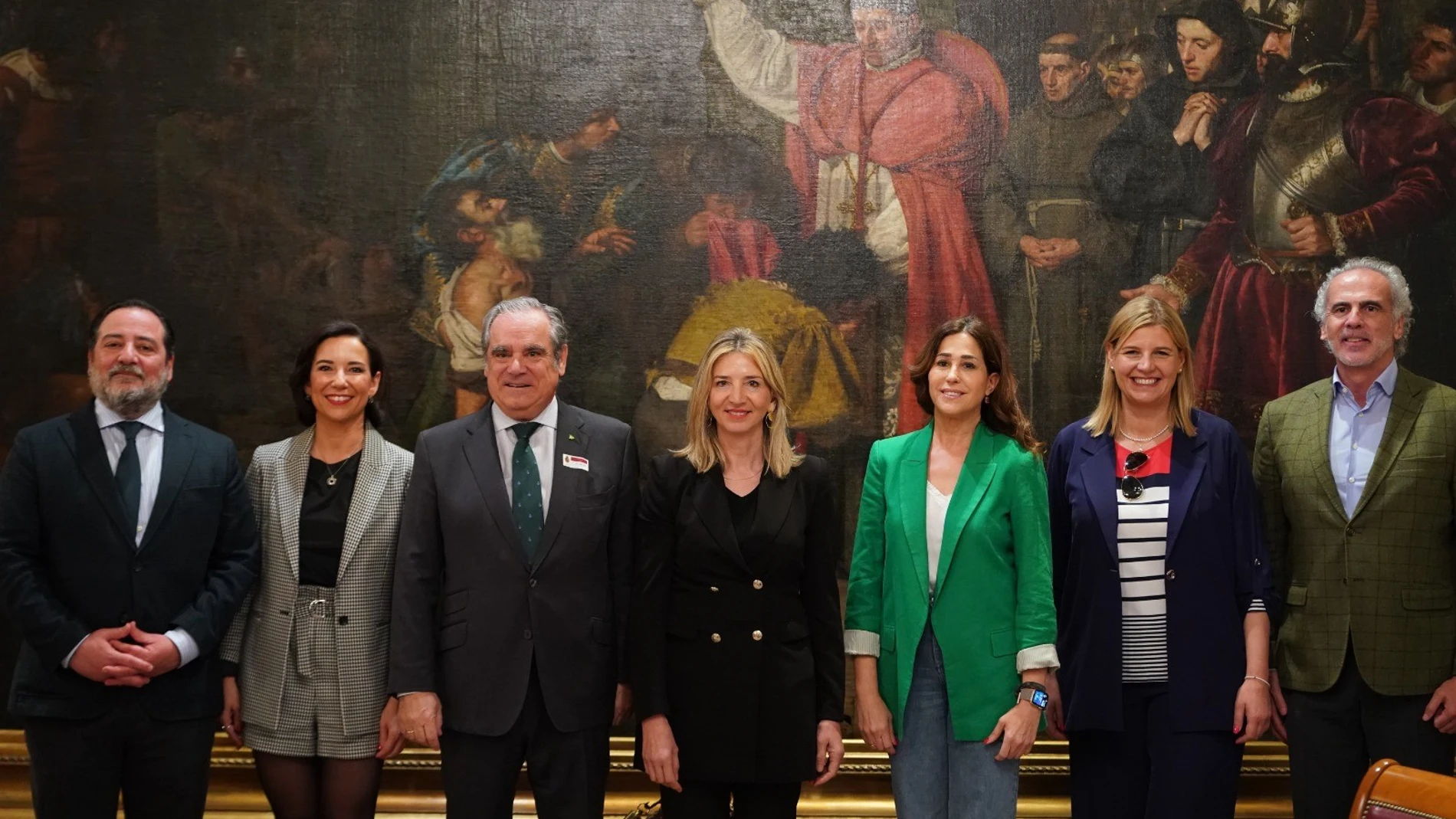La portavoz del PP en el Senado, Alicia García, se reúne con representantes del Consejo General del Colegio Oficial de Farmacéuticos