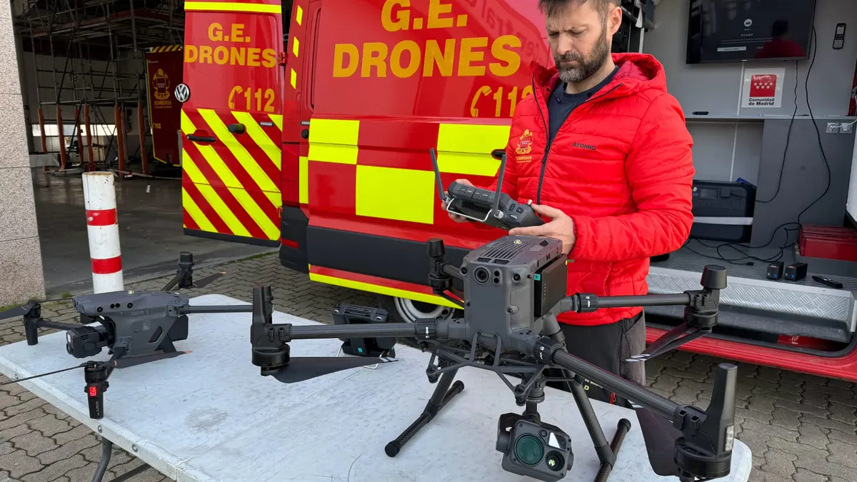 Así trabajo el Cuerpo Especial de Drones de los bomberos de la Comunidad de Madrid