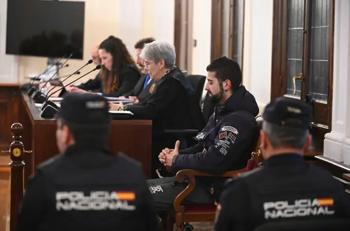 El jurado considera culpable de asesinato al hombre que asestó 52 puñaladas a su casera en León al inicio de la pandemia