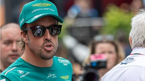 Fernando Alonso, piloto de Aston Martin