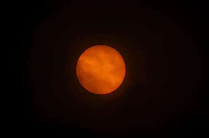 Eclipse de sol de este lunes 8 de abril, en directo: retransmisión en vivo hoy