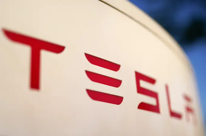 Tesla despedirá a 14.000 trabajadores, el 10% de su plantilla