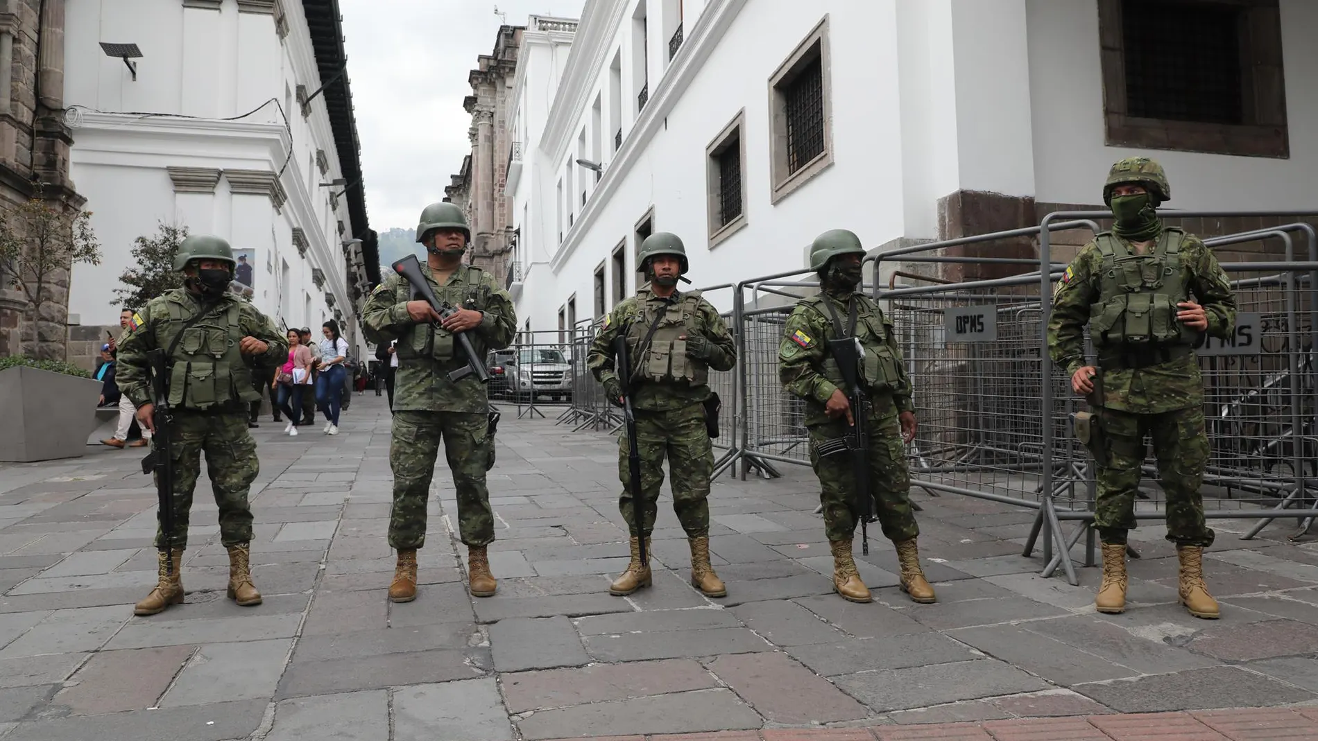 Ecuador.- Los tres meses de estado de excepción en Ecuador dejan 20 "terroristas" abatidos y más de 18.400 arrestos