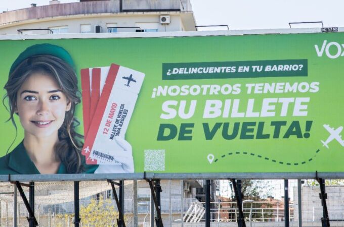 La campaña de Vox en Cataluña contra los inmigrantes ilegales