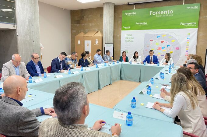El consejero de Fomento e Infraestructuras, José Manuel Pancorbo, inaugura el I Foro Urbano de la Región de Murcia con alcaldes y concejales de los municipios