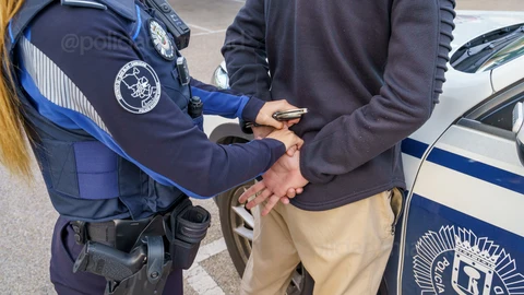 Detención por parte de la Policía Municipal de Madrid.