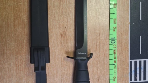 Machete utilizado para robar en una farmacia de Chiclana. AYUNTAMIENTO DE CHICLANA