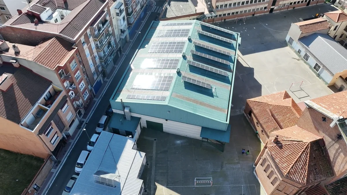 Iberdrola conecta sus primeras comunidades solares en Valladolid
