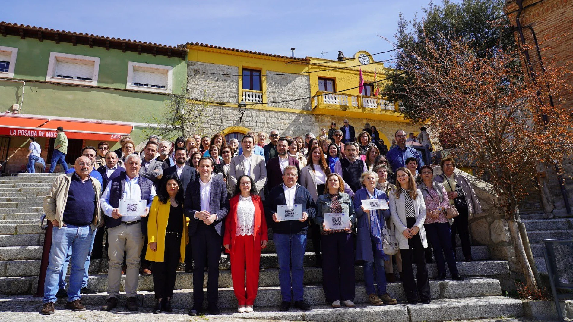 Conrado Íscar junto con los participantes en esta iniciativa