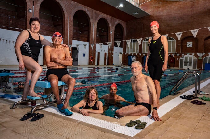 Competidores de natación más alá de los 70 años. 