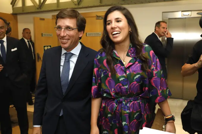 Primer cumpleaños casado del alcalde Almeida: así le felicita Teresa Urquijo
