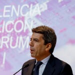 El presidente de la Generalitat, Carlos Mazón, ha asistido esta mañana al Valencia Silicon Forum