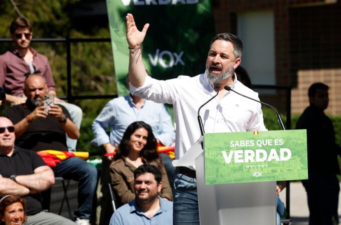 Santiago Abascal participa en un acto de VOX en Getxo
