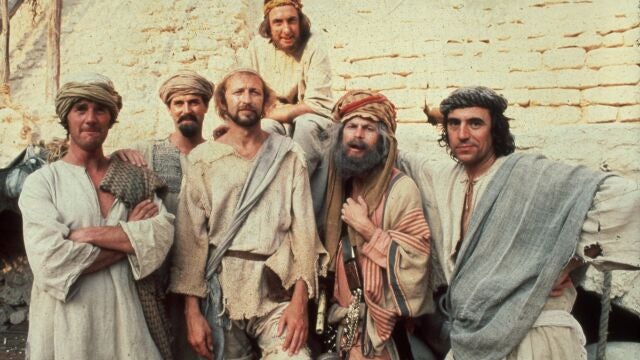 ¿Qué ha hecho "La vida de Brian" por nosotros?: la resurrección de los Monty Python / El elenco original de «La vida de Brian» en Túnez, en 1978