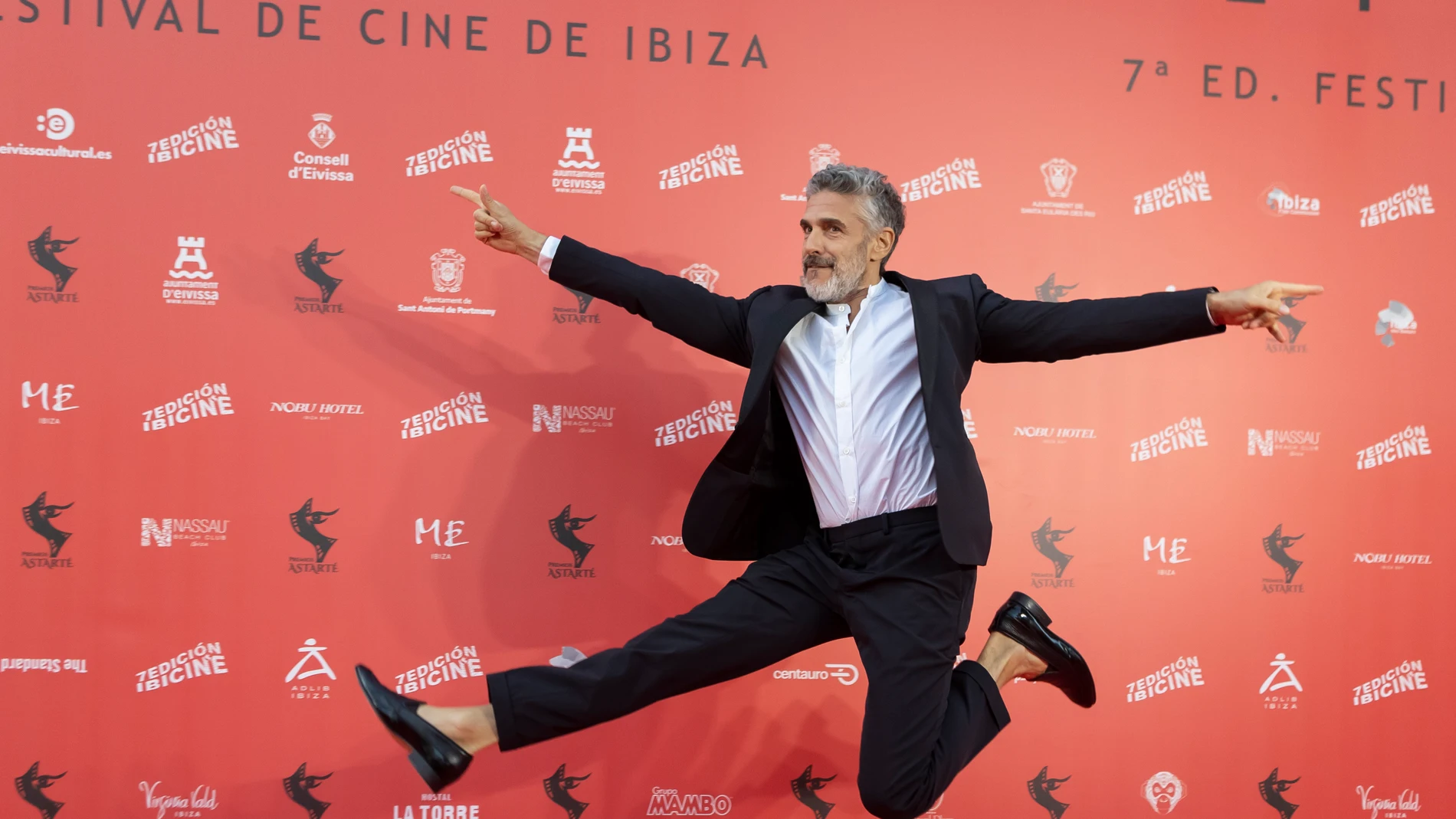 Leonardo Sbaraglia en la alfombra roja de los Premios Astarté del Ibicine