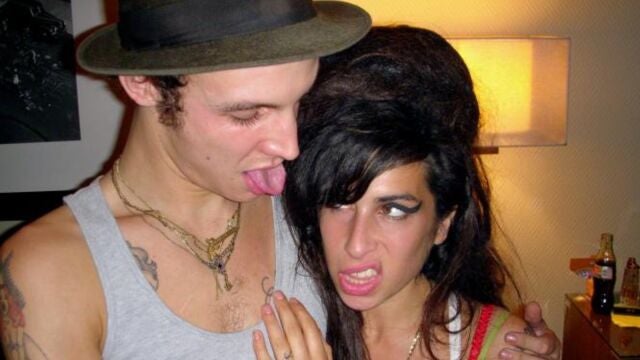 El exmarido de Amy Winehouse se arrepiente de haberla inducido a las drogas