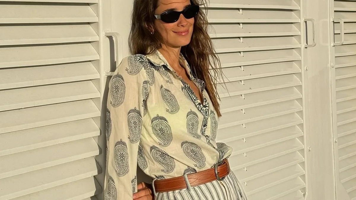 El conjunto de pantalón y chaleco que María Pombo acaba de estrenar es de la firma española que enamora a las madrileñas