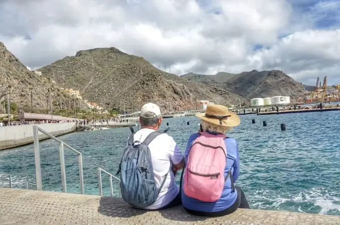 Misterio en el mar: ¿Qué se esconde en las aguas de Santa Cruz de Tenerife?