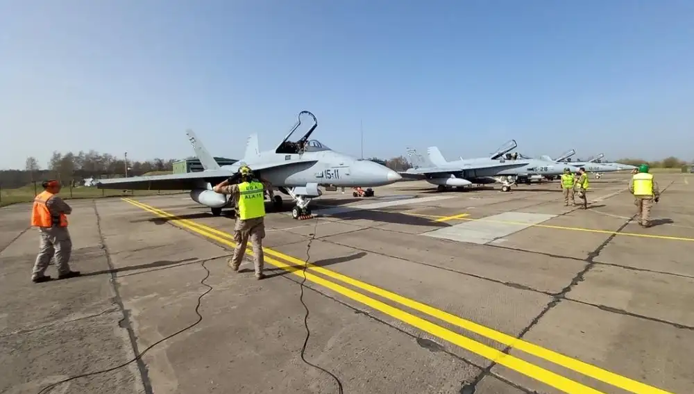 Los F-18 españoles desplegados en Lituania