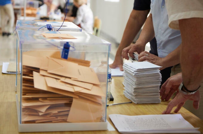 21A.- Medios españoles se vuelcan este domingo con la cobertura especial de las elecciones autonómicas en el País Vasco