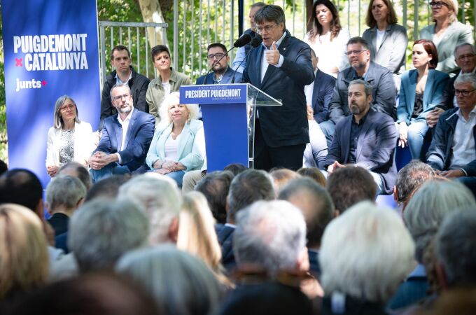 Carles Puigdemont, en un acto con alcaldes en el sur de Francia