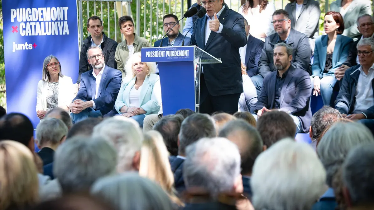 Puigdemont: “Es hora de hacer temblar al Gobierno, el PSOE se hunde”
