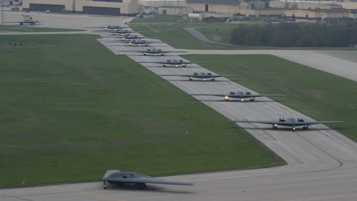 El impresionante “paseo de elefantes” del avión militar estratégico más grande del mundo