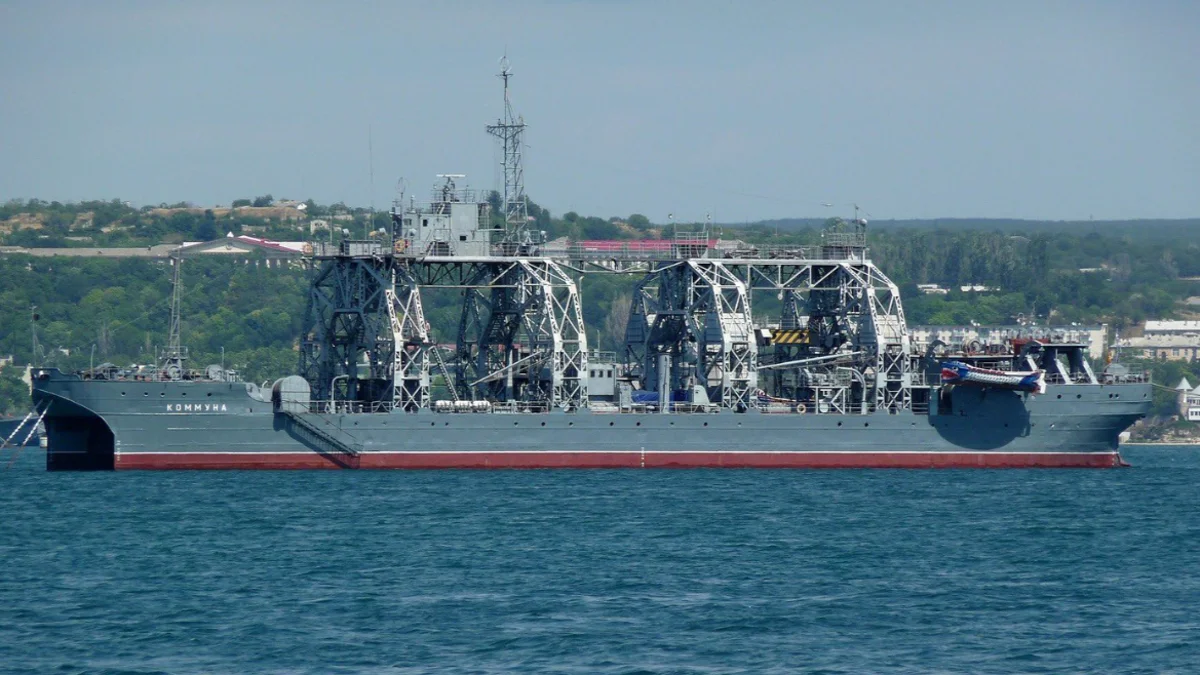 Ucrania anuncia que ha atacado el buque ruso “Kommuna” de la Flota del Mar Negro