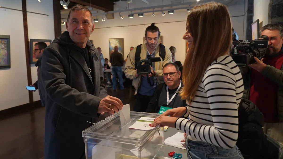 El PNV gana a Bildu por 13 votos en el pueblo natal de Otegi