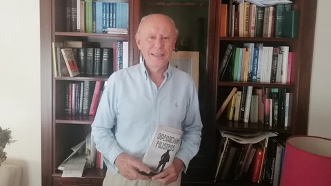 Antonio Ruibérriz, en su casa de Sevilla