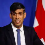 British PM Sunak holds press conference on government&#39;s controversial Rwanda policy