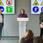 La consellera Tània Verge presentó las nuevas señales de seguridad laboral