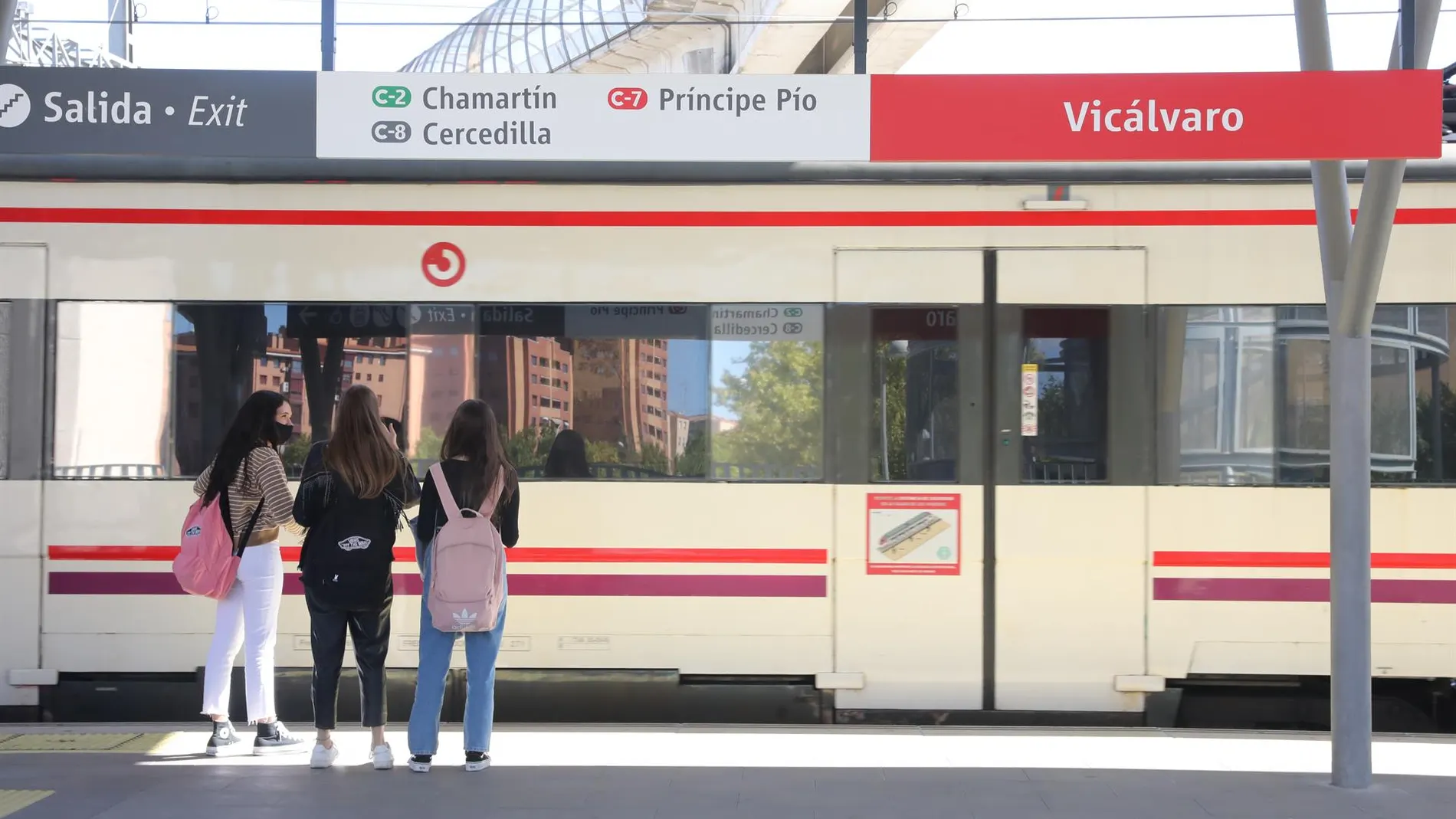 Servicio alternativo de autobús para usuarios de C2 y C7 de Cercanías entre Vicálvaro y Atocha del 1 al 5 de mayo