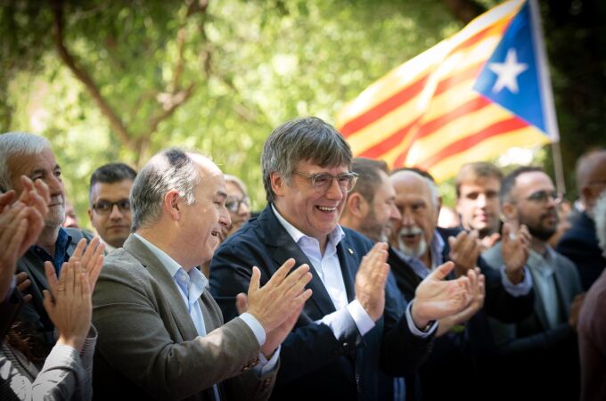 Puigdemont apuesta por un Govern independentista si se obtiene "una mayoría simple, pero sólida"