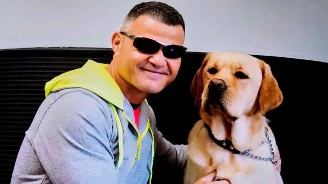 David Casinos, campeón paralímpico con perro guía