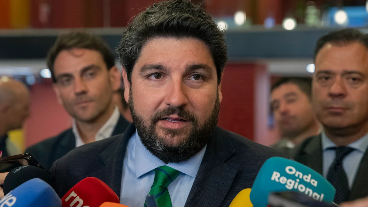 López Miras (PP) ve una “maniobra estética” en la carta de Sánchez y reclama “transparencia” en el caso de Begoña Gómez