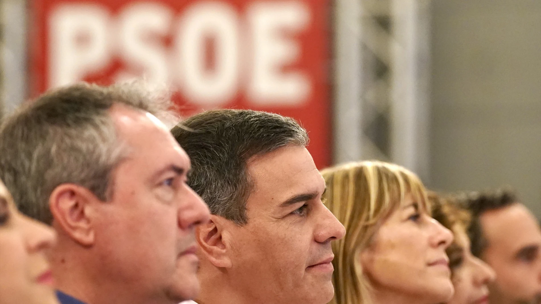 Espadas se vuelca con Pedro Sánchez y su esposa: "Gracias presidente"