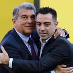 Comparecencia de Joan laporta y Xavi Hernández, en directo: Siga la última hora de la continuidad del técnico del Barça