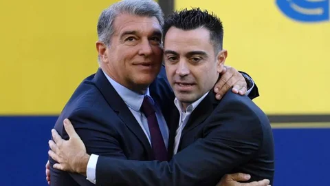 Comparecencia de Joan laporta y Xavi Hernández, en directo: Siga la última hora de la continuidad del técnico del Barça