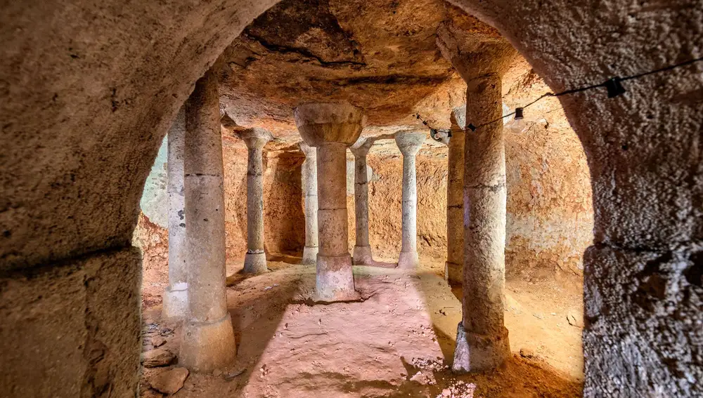 Yacimiento arqueológico del Hoyo de la Serna de Villarrubia de Santiago (Toledo)