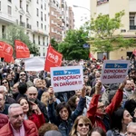 Manifestación de apoyo a Pedro Sánchez