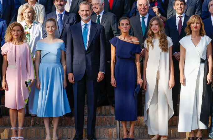Los Reyes de España junto con la Princesa Leonor y la Infanta Elena en los Premios Princesa de Girona.
