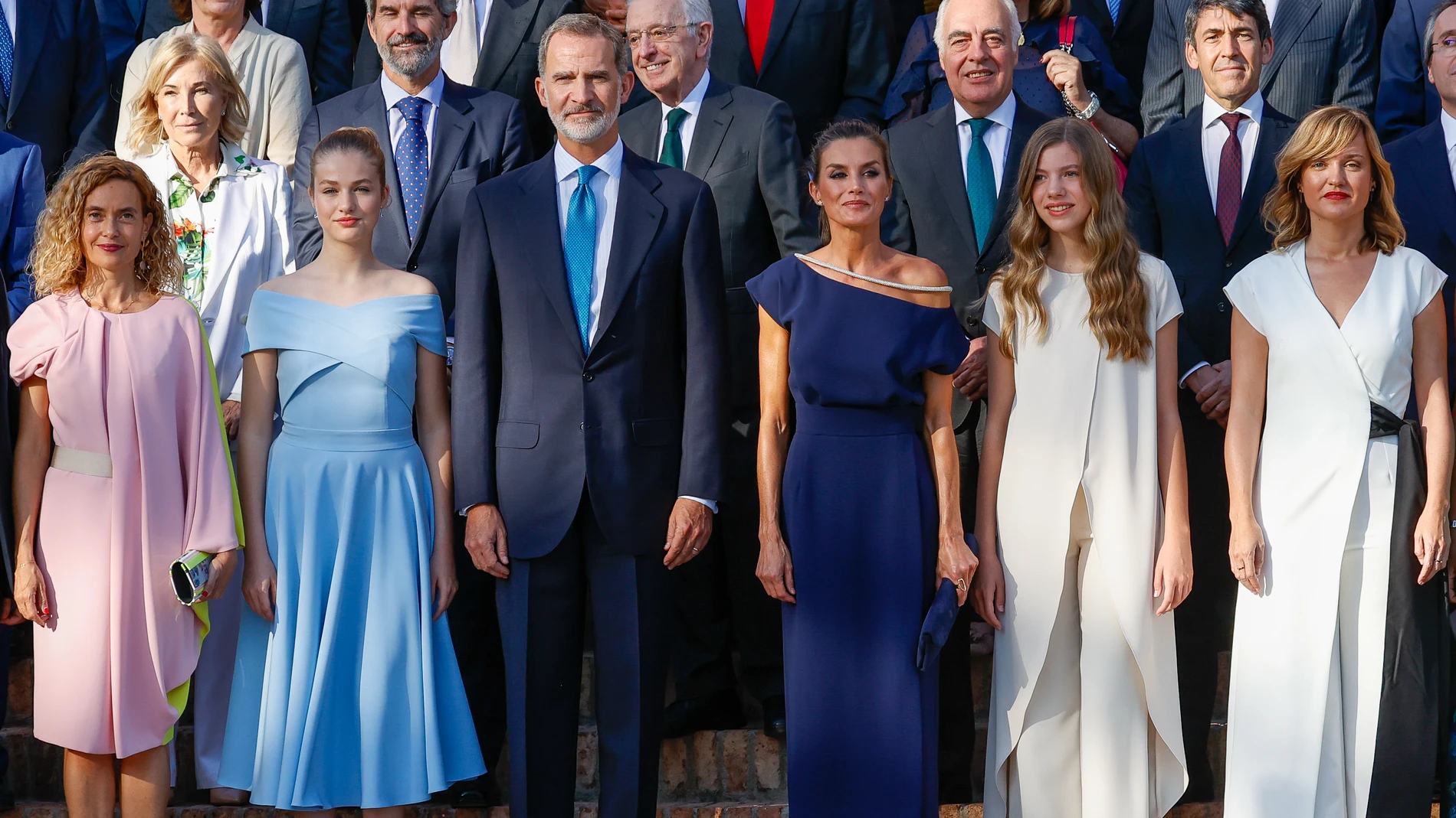 Los Reyes de España junto con la Princesa Leonor y la Infanta Elena en los Premios Princesa de Girona.